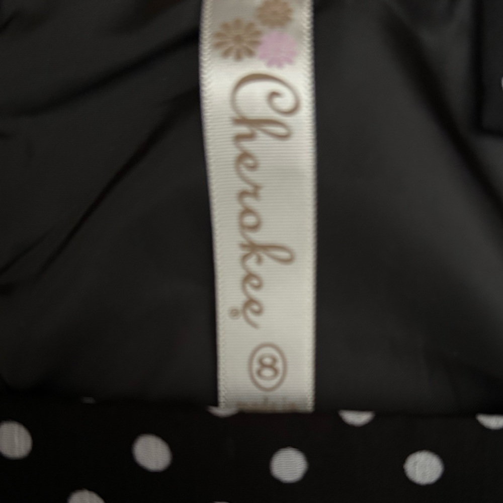 ✅ 5 for $25 - Cherokee Tiered Polla Dot Dress, Black & White Size 8 - Picture 2 of 3